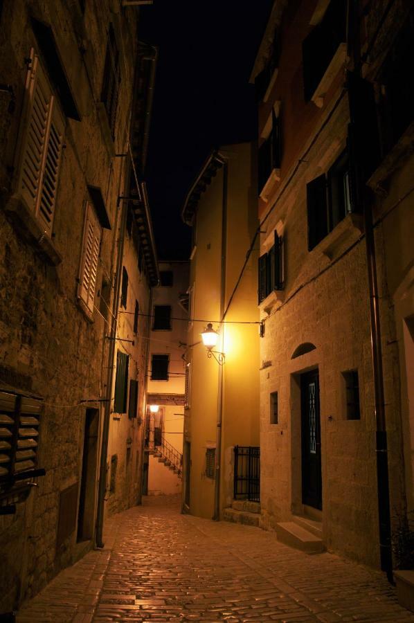 Ferienwohnung Monterosso Old Town Rovinj Exterior foto