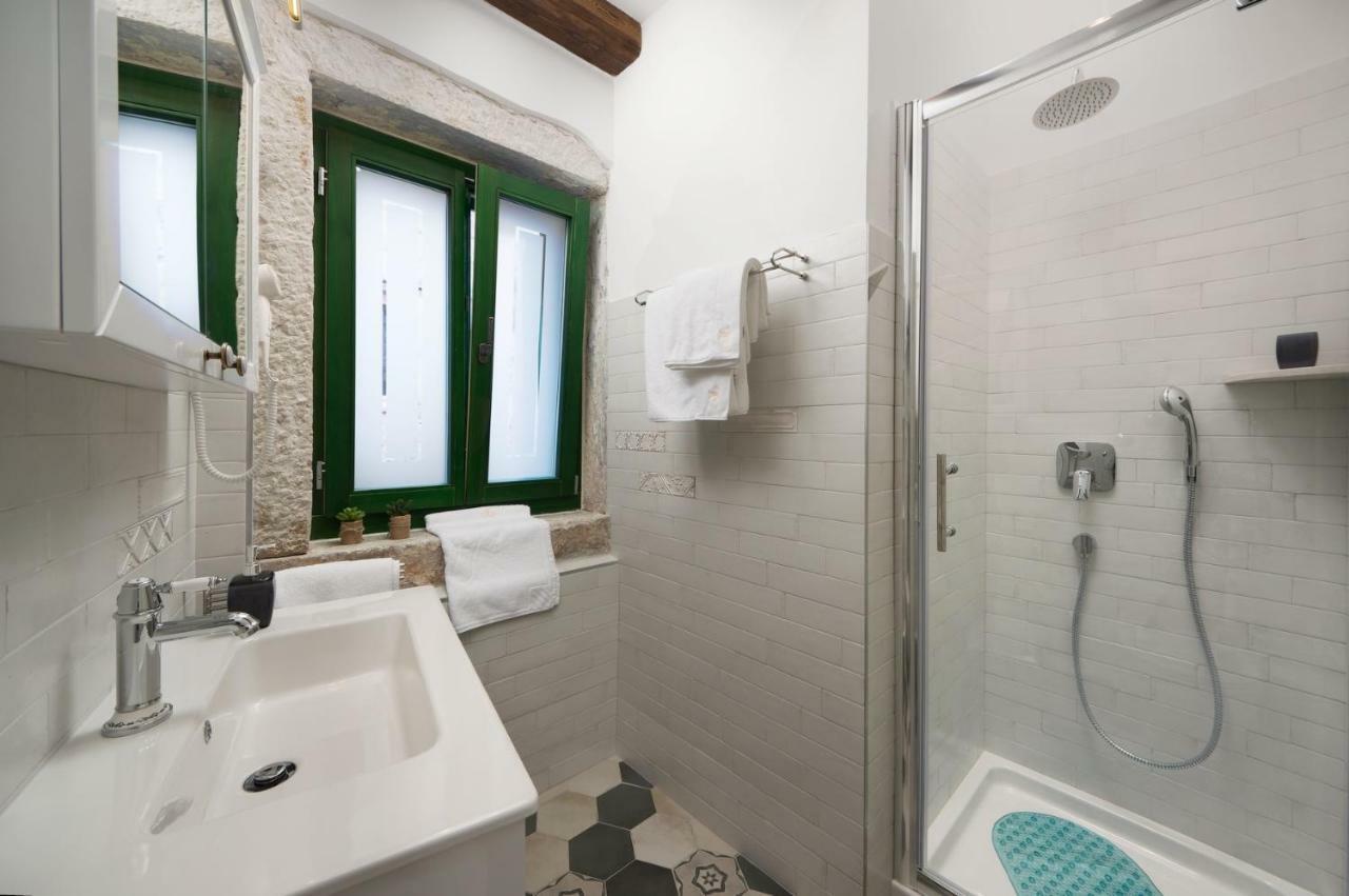 Ferienwohnung Monterosso Old Town Rovinj Exterior foto